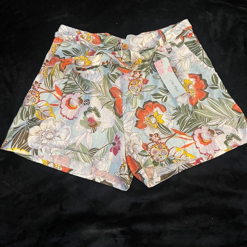 Eva Rose Tropical Floral Tie Waist Shorts NWT Large